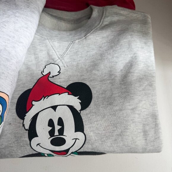 Disney Graphic Print Sweatshirt and T Shirt Bundle 6 Pieces S/M - Picture 8 of 9